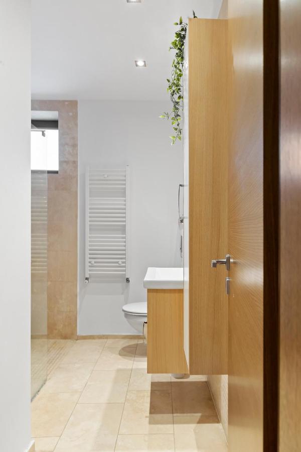City Heart Retreat Elegant Apartment Bucureşti Exterior foto