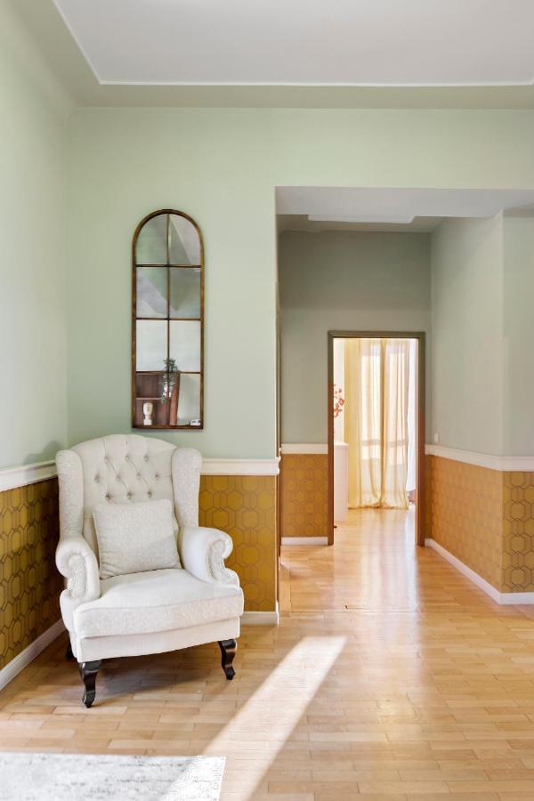 City Heart Retreat Elegant Apartment Bucureşti Exterior foto