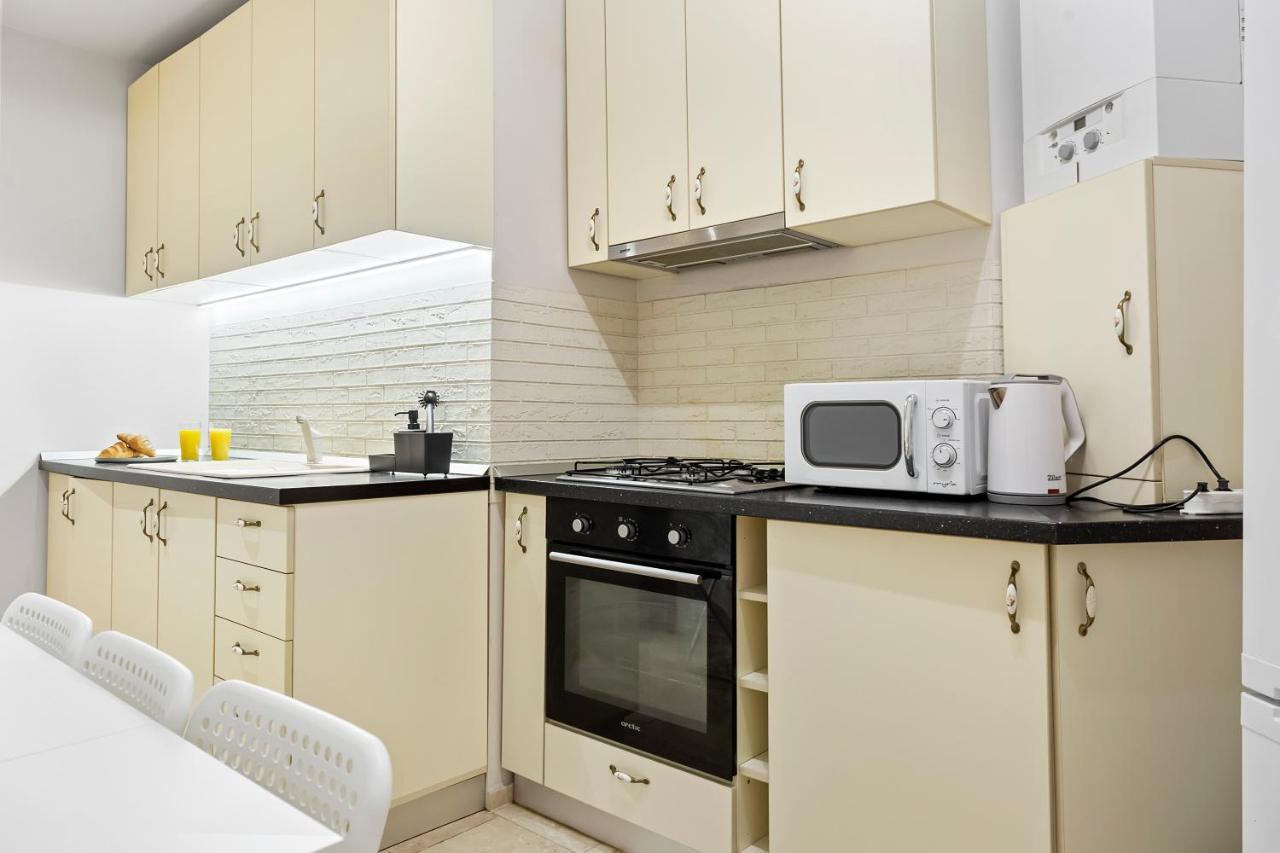 City Heart Retreat Elegant Apartment Bucureşti Exterior foto